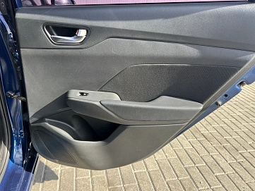 Hyundai Solaris, 2021г, передний привод, автомат