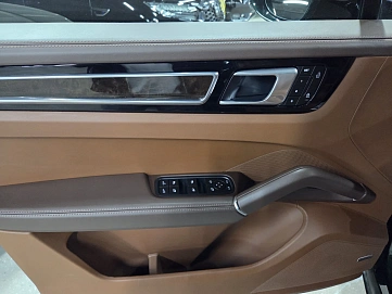 Porsche Cayenne, 2022г, полный привод, автомат