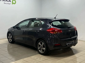 Kia Ceed, 2013г, передний привод, автомат