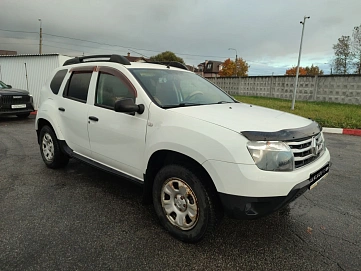 Renault Duster, 2015г, полный привод, механика