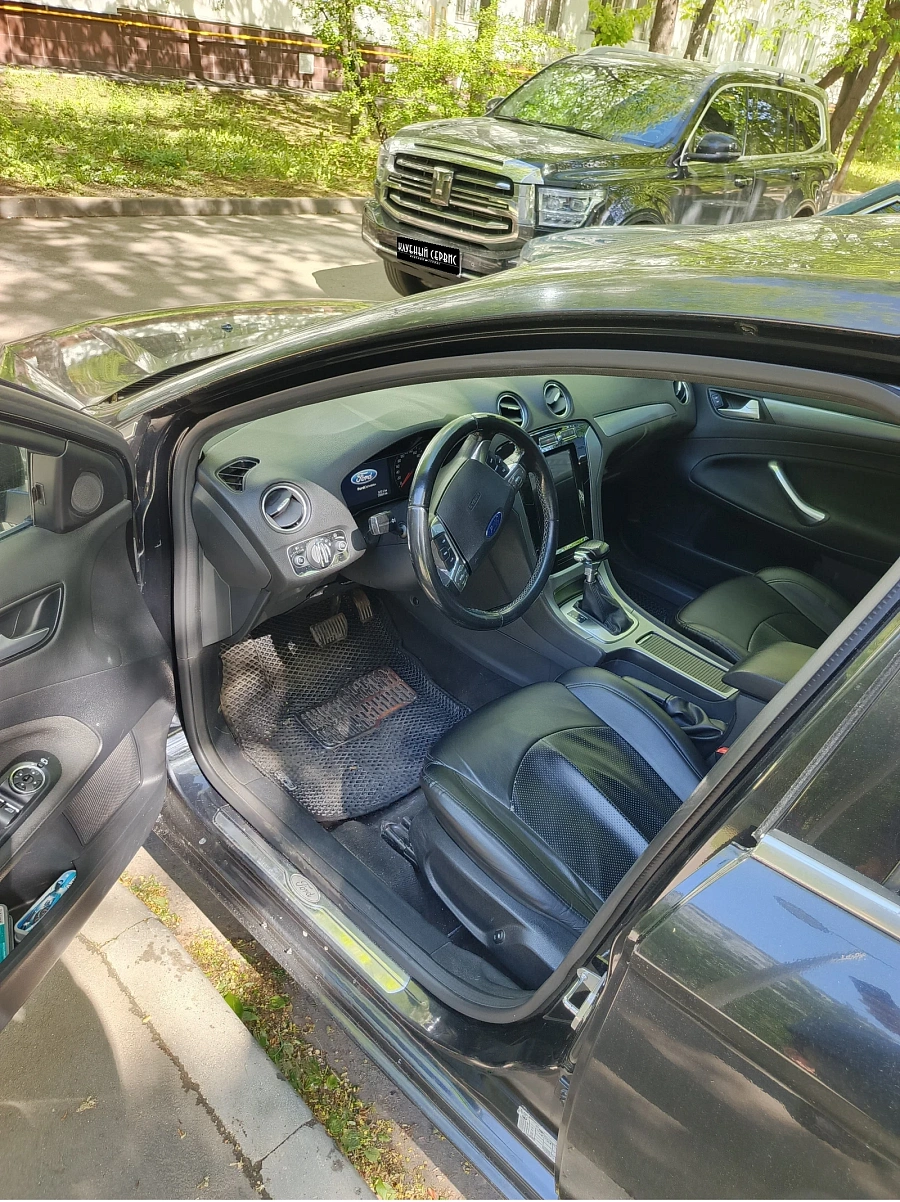 Ford Mondeo, 2013г., передний привод, автомат