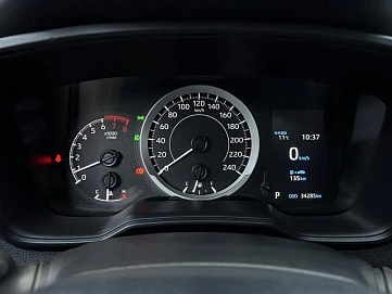 Toyota Corolla, 2022г, передний привод, вариатор