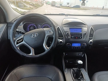 Hyundai ix35, 2010г, передний привод, механика