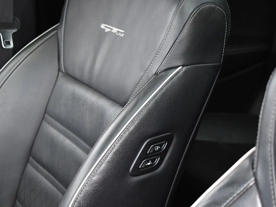 Kia Sorento, 2018г., полный привод, автомат