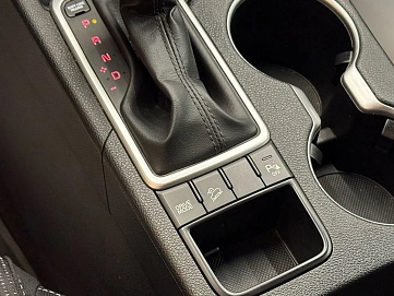 Kia Sportage, 2021г, передний привод, автомат