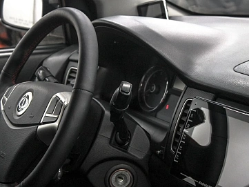 SsangYong Actyon, 2011г, передний привод, автомат