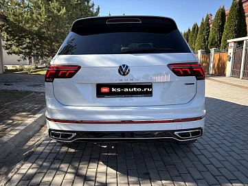 Volkswagen Tiguan, 2021г., полный привод, робот