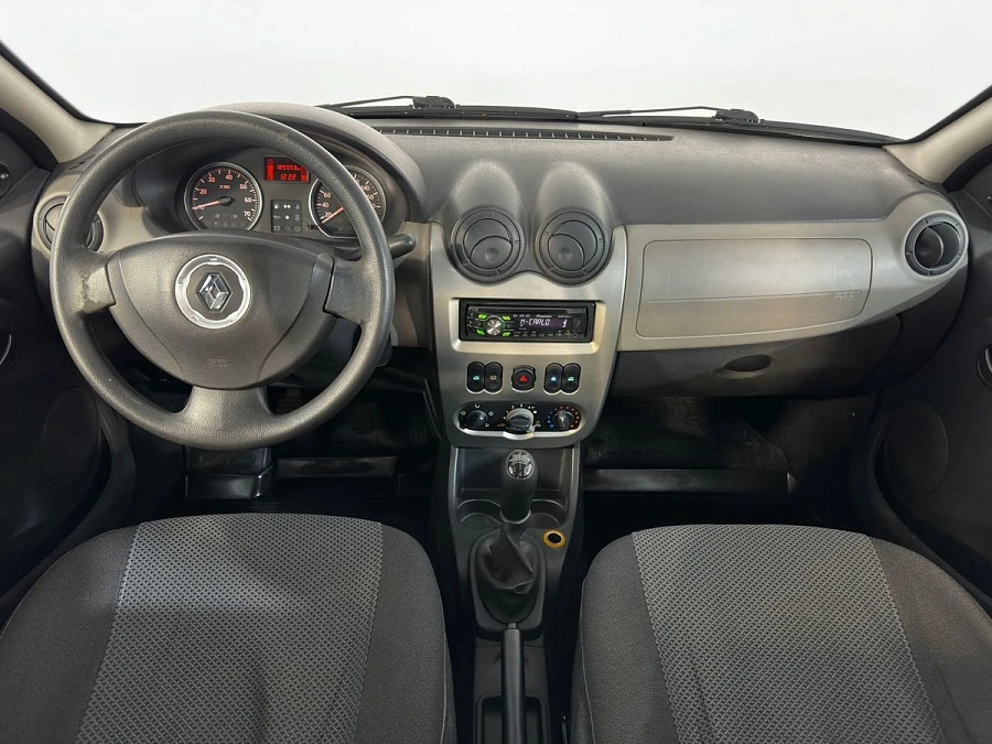 Renault Logan, 2011г., передний привод, механика