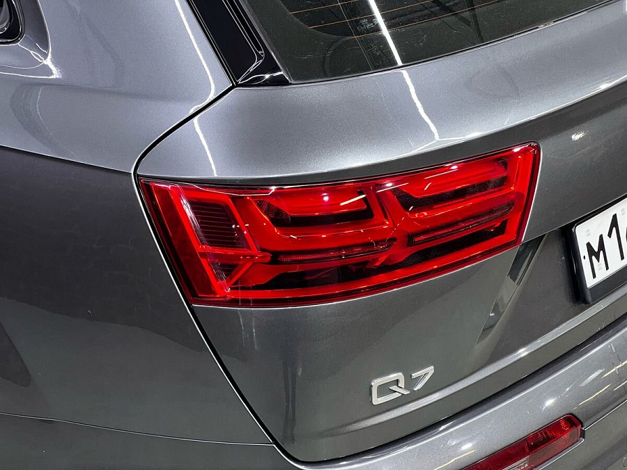 Audi Q7, 2017г., полный привод, автомат