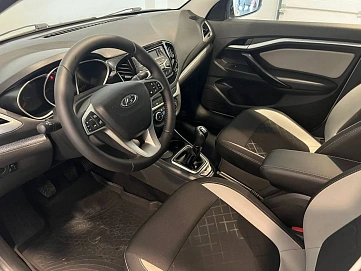 Lada (ВАЗ) Vesta, 2019г, передний привод, механика