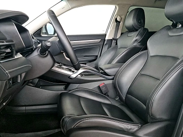 Geely Atlas Pro, 2024г, передний привод, автомат