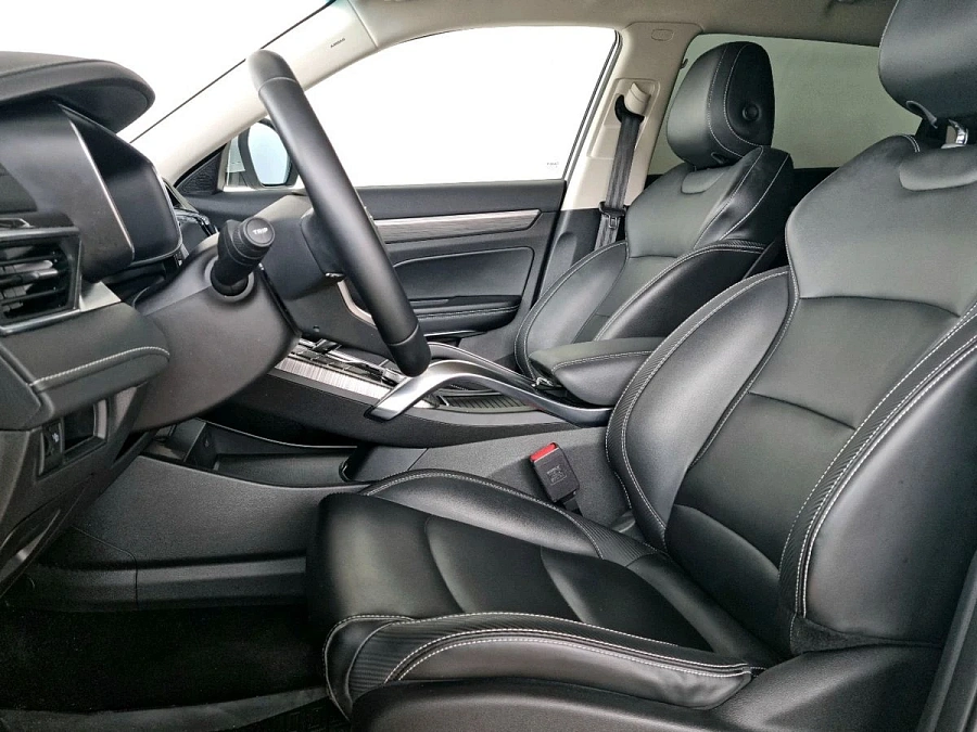 Geely Atlas Pro, 2024г., передний привод, автомат