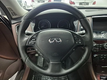 Infiniti QX50, 2016г, полный привод, автомат