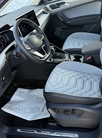 Volkswagen Tayron, 2024г, полный привод, робот