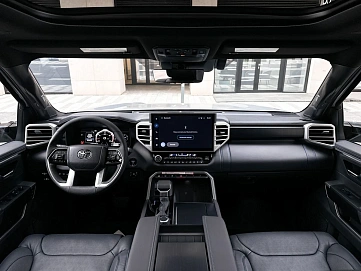 Toyota Sequoia, 2024г, полный привод, автомат