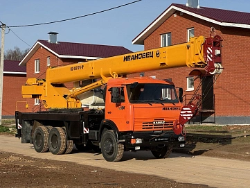 Ивановец КС 45717, 2013г