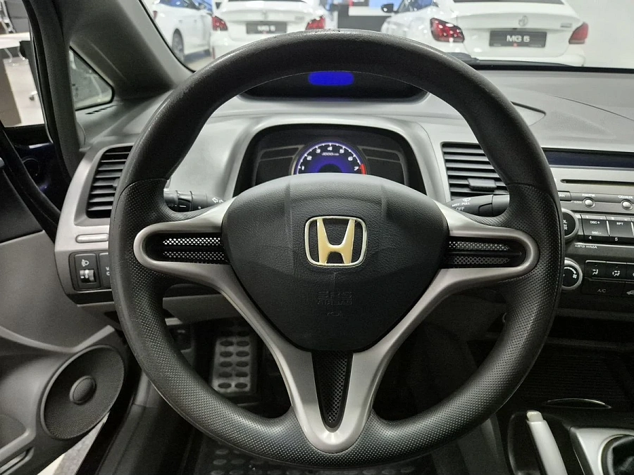Honda Civic, 2008г., передний привод, механика