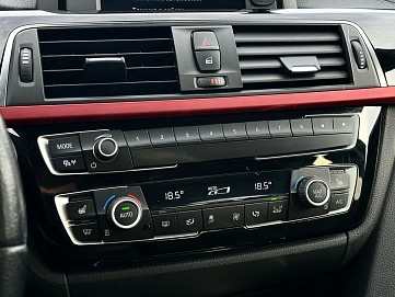 BMW 3 серии, 2018г, задний привод, автомат