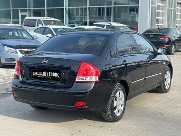Kia Cerato, 2008г, передний привод, механика