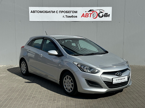 Hyundai i30, 2012г., передний привод, автомат