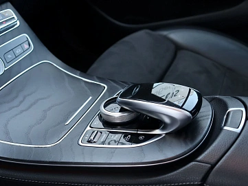 Mercedes-Benz E-Класс, 2018г, полный привод, автомат