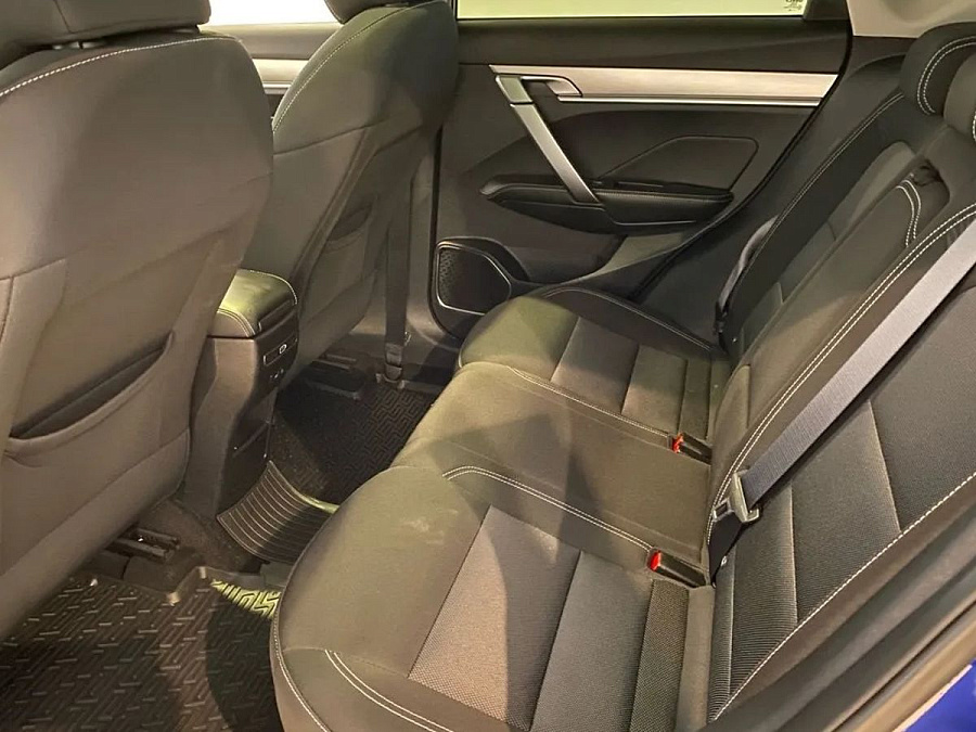 Geely , 2022г., передний привод, автомат