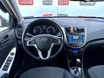 Hyundai Solaris, 2012г., передний привод, автомат