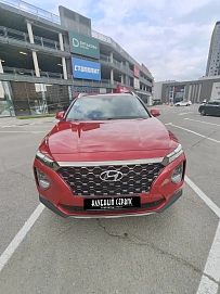 Hyundai Santa Fe, 2020г, полный привод, автомат