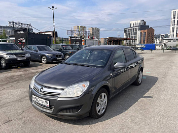 Opel Astra, 2012г, передний привод, механика