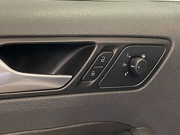 Volkswagen Jetta, 2013г, передний привод, механика