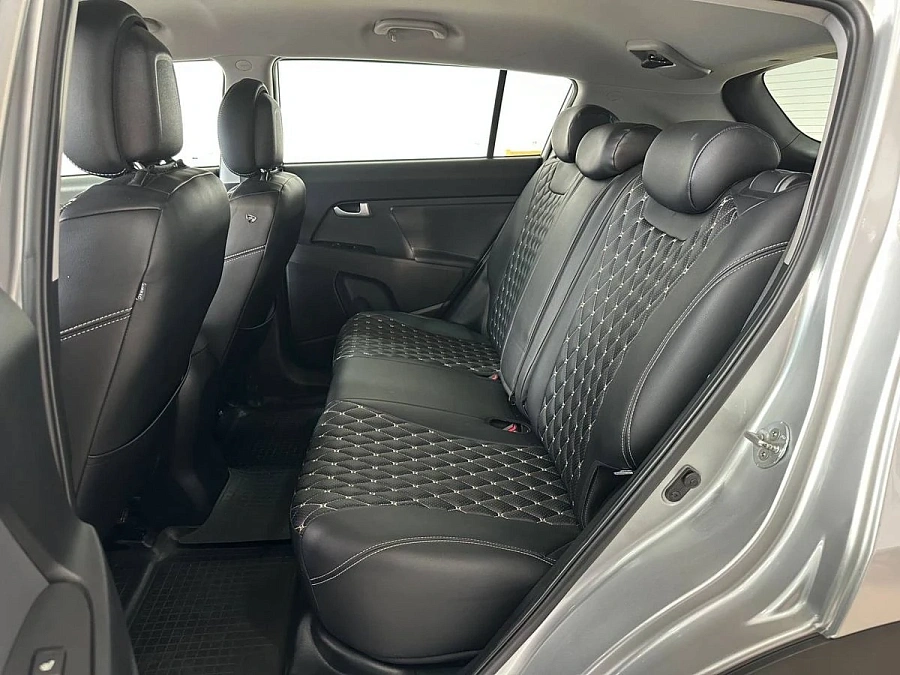 Kia Sportage, 2013г., передний привод, автомат