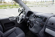 Volkswagen Caravelle, 2013г., полный привод, механика