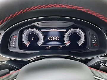 Audi Q8, 2024г, полный привод, автомат