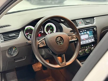 Skoda Octavia, 2017г, передний привод, робот