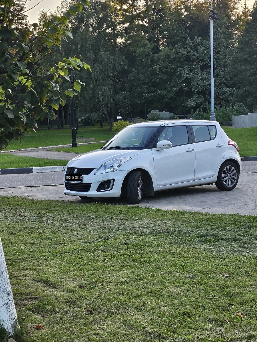 Suzuki Swift, 2013г., передний привод, автомат