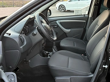 Renault Duster, 2020г, передний привод, механика