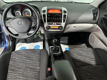 Kia Ceed, 2009г, передний привод, механика