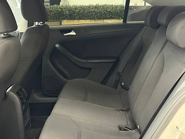 Volkswagen Jetta, 2014г, передний привод, автомат