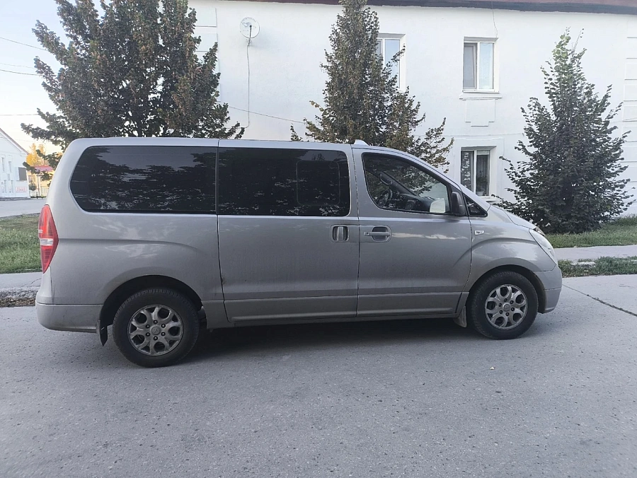 Hyundai H-1, 2014г., задний привод, механика