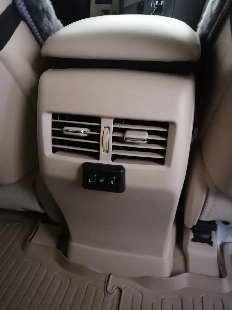 Lexus RX, 2013г., полный привод, вариатор