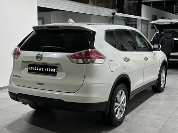 Nissan X-Trail, 2017г, передний привод, вариатор
