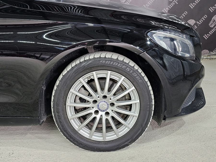 Mercedes-Benz , 2016г., задний привод, автомат