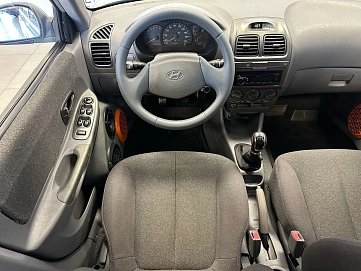 Hyundai Accent, 2006г, передний привод, механика