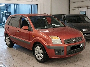 Ford Fusion, 2007г, передний привод, робот