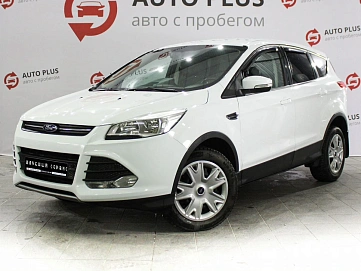 Ford Kuga, 2015г, передний привод, автомат