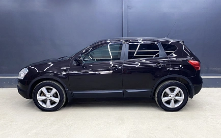 Nissan Qashqai, 2008г, передний привод, вариатор