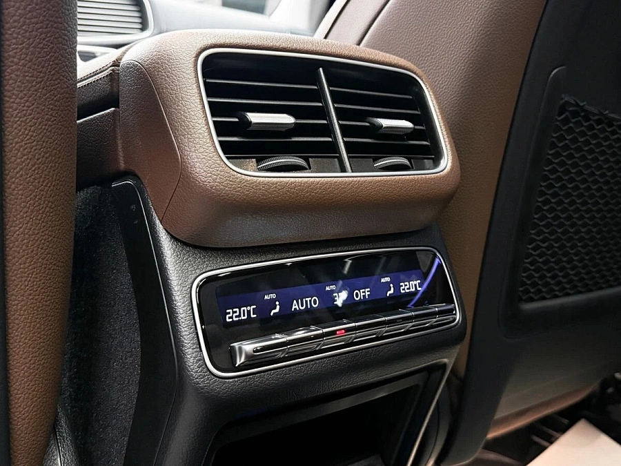 Mercedes-Benz GLS, 2024г., полный привод, автомат