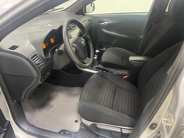 Toyota Corolla, 2013г, передний привод, механика