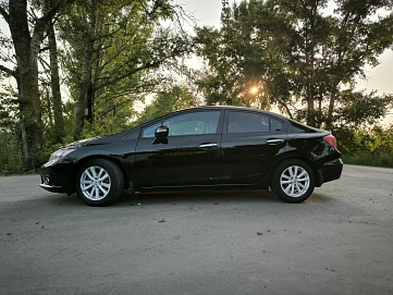 Honda Civic, 2012г, передний привод, автомат