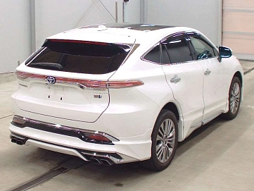 Toyota Harrier, 2022г, полный привод, вариатор